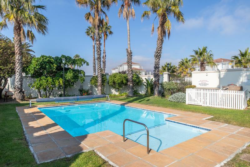 To Let 1 Bedroom Property for Rent in Tokai Western Cape